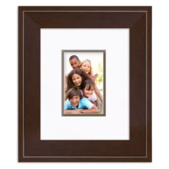 Courtside Market Metro Chestnut 8" X 10" Frame